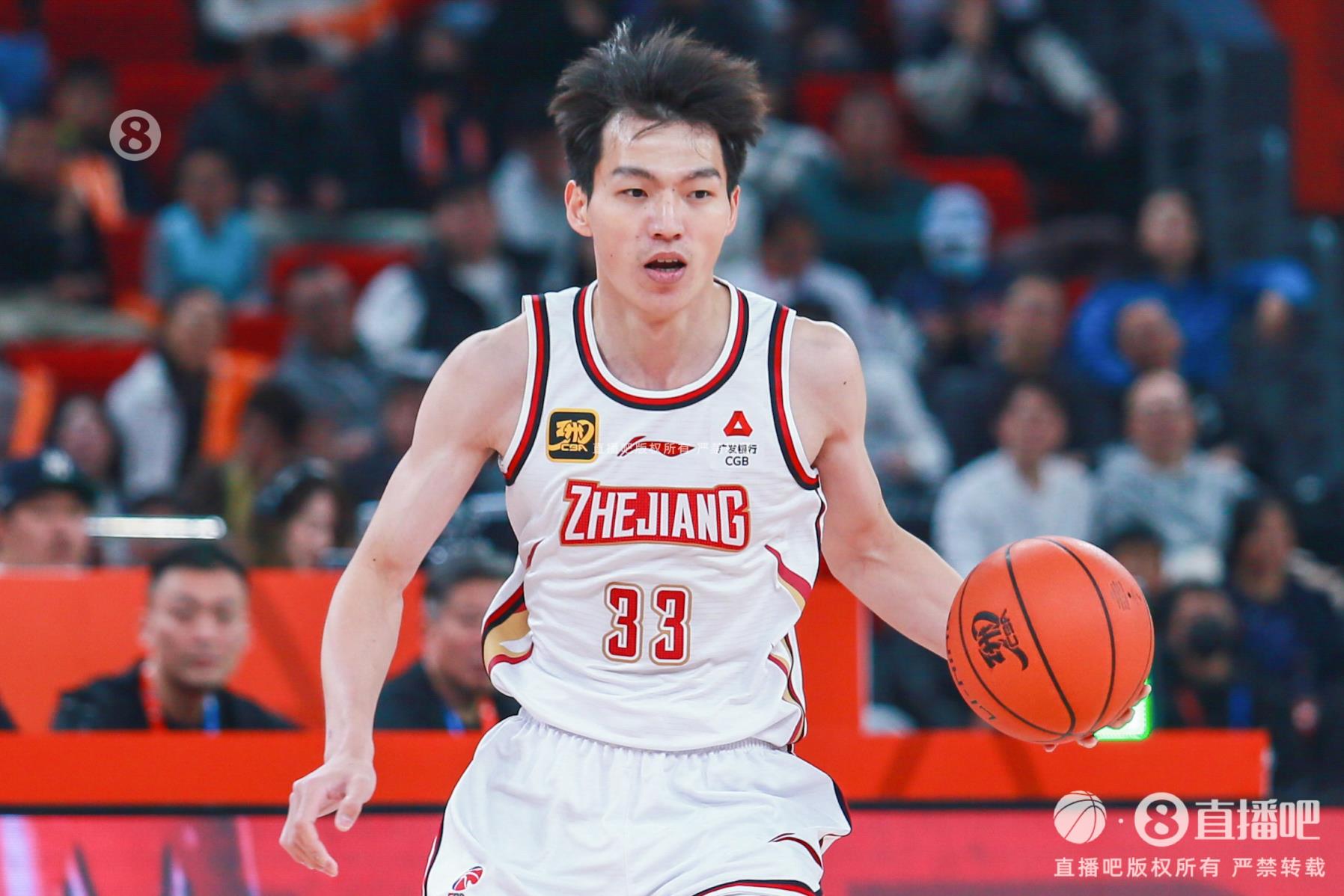 發(fā)揮穩(wěn)定！吳前12中6&三分8中4貢獻(xiàn)17分3板2助1斷